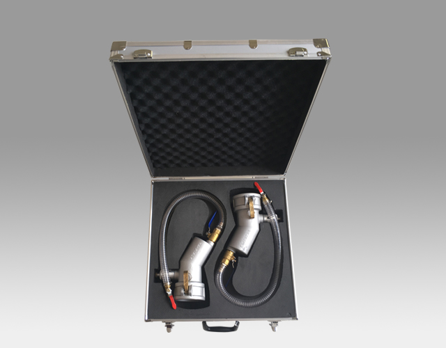 選擇合適的油罐快速取樣器的關鍵因素